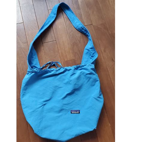 patagonia carry ya'll bag.